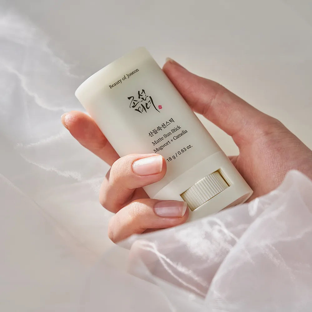 [Beauty of Joseon] Matte Sun Stick : Mugwort + Camelia_0.63oz (18g)